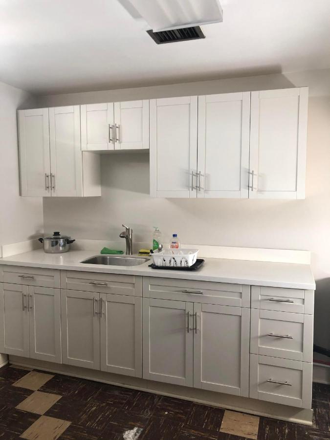 Cozy Guest Home Close To Downtown Vancouver Sights & Subway Station Exteriör bild